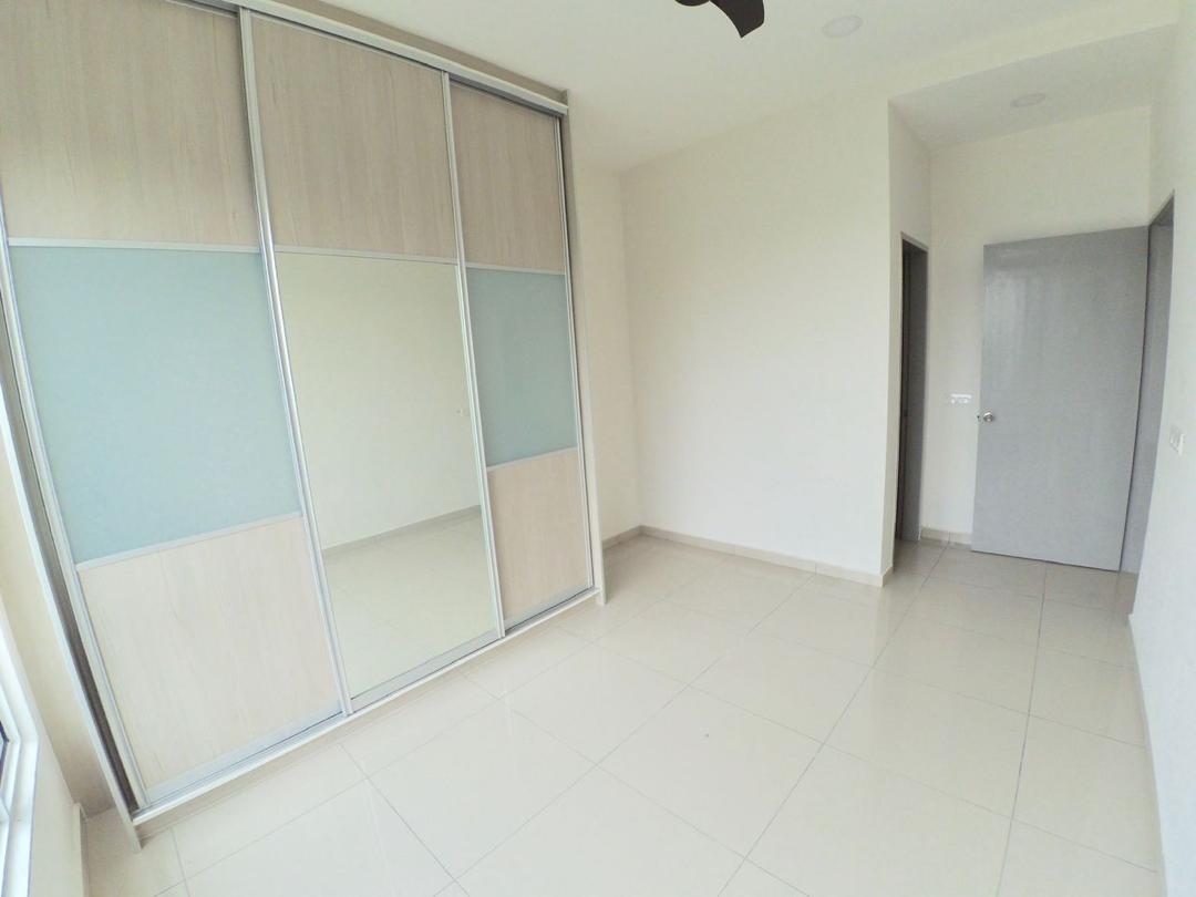 Nice Springville Condo Taman Equine Seri Kembangan - photo 2