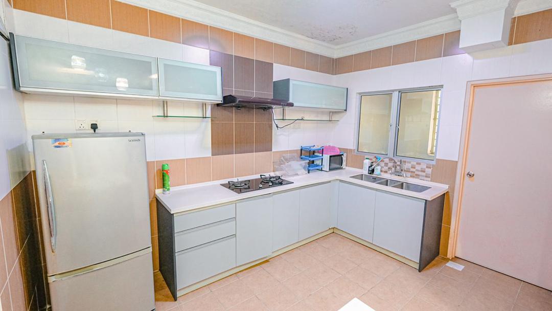Mutiara Anggerik Serive Aparment Seksyen 15 - photo 10