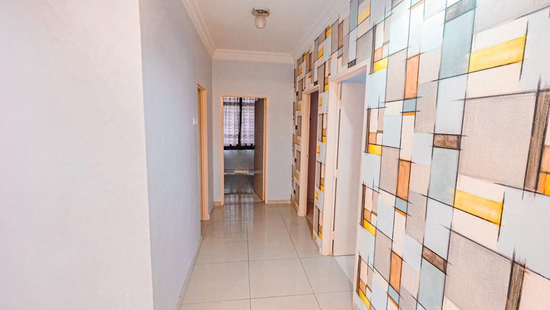 Mutiara Anggerik Serive Aparment Seksyen 15 - photo 12