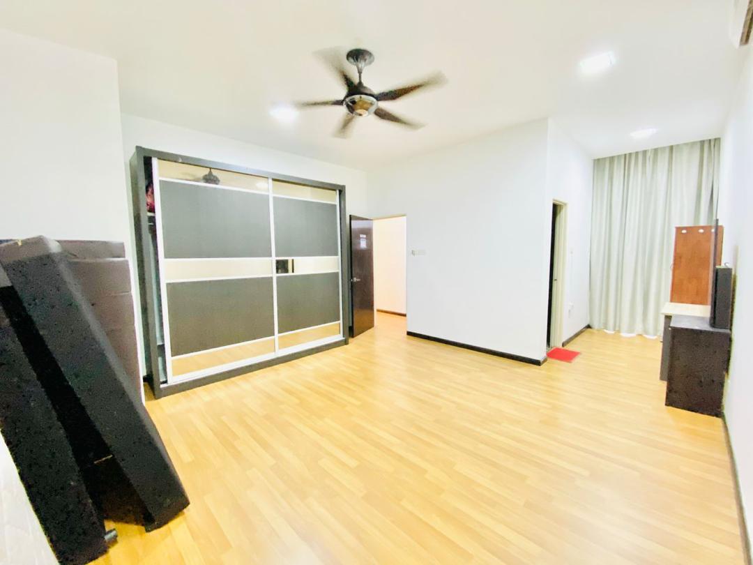 Townhouse Mutiara Tropicana Petaling Jaya - photo 4