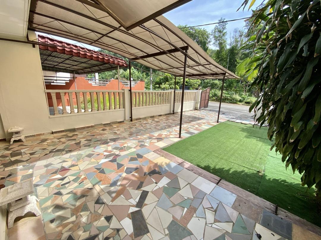 Facing OPEN Double Storey Kajang Utama Kajang - photo 2