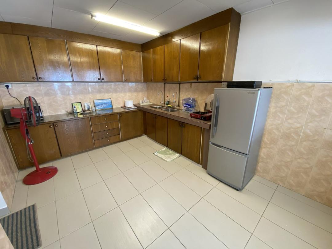 Facing OPEN Double Storey Kajang Utama Kajang - photo 5