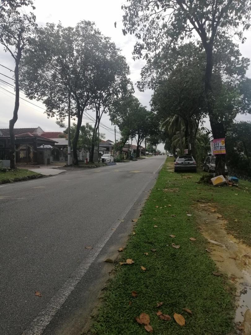 Semi D Facing Open Jalan Tun Sambathan Taman Seri - photo 10