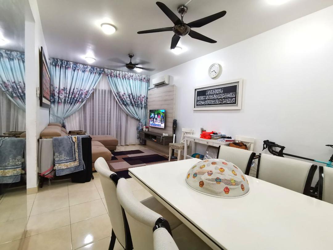 Nice Reno Apartment Kristal Heights Seksyen 7 Shah - photo 6