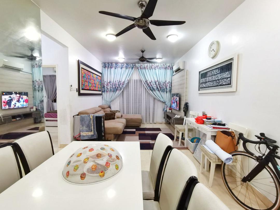 Nice Reno Apartment Kristal Heights Seksyen 7 Shah - photo 9