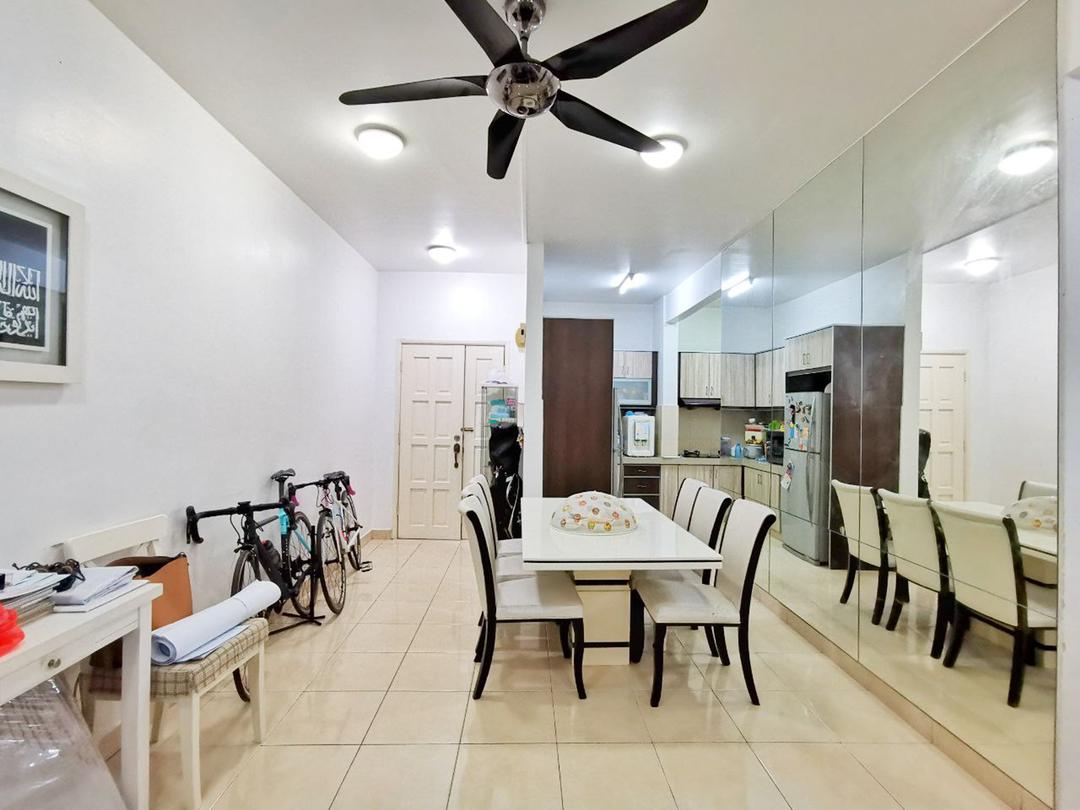 Nice Reno Apartment Kristal Heights Seksyen 7 Shah - photo 10