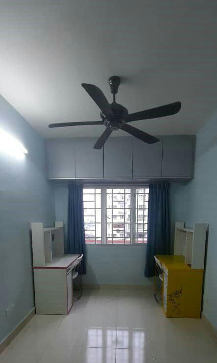 Nice Condo Banjaria Court Gombak Selangor - photo 2