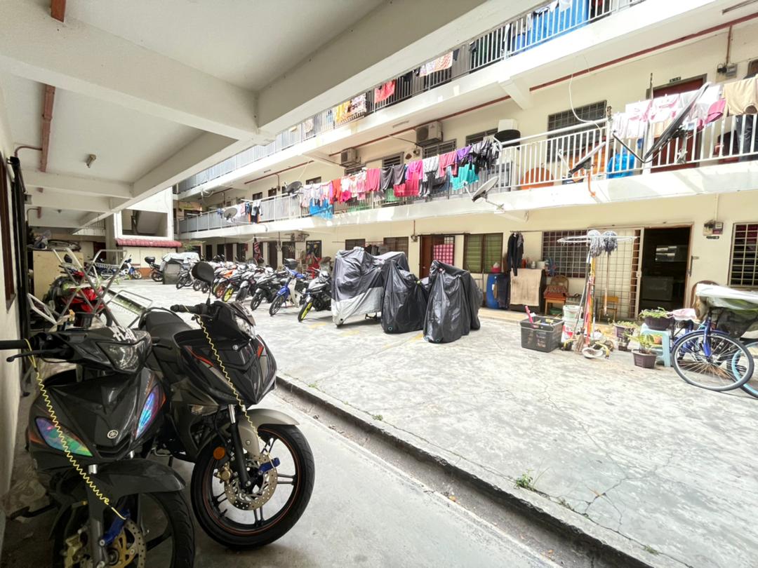 GROUND FLOOR Flat Seri Perindu Alam Damai Cheras - photo 8