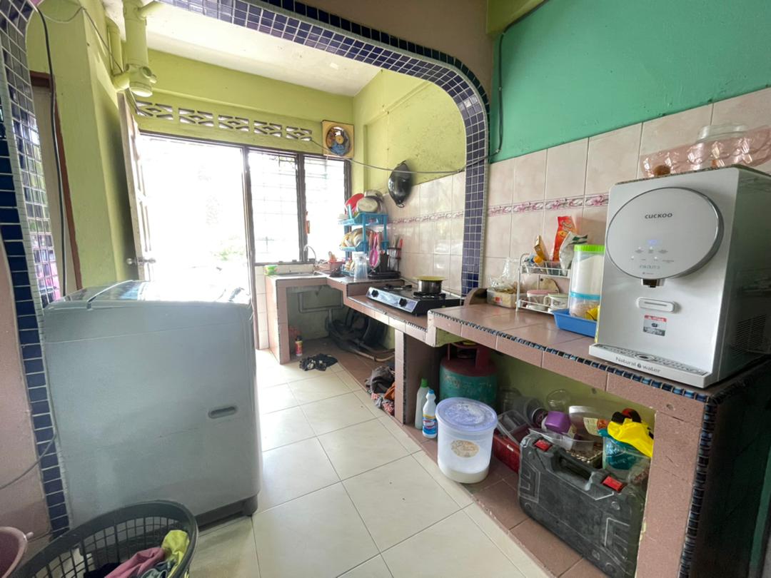 GROUND FLOOR Flat Seri Perindu Alam Damai Cheras - photo 9