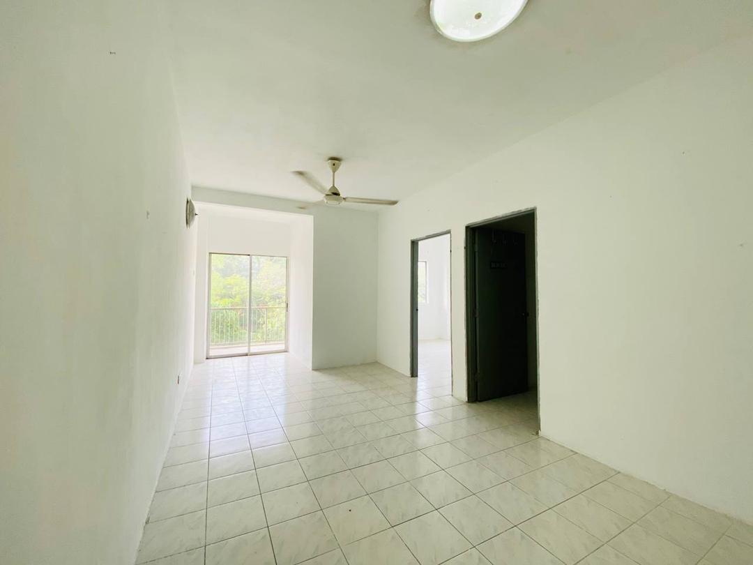 Blok C Golden Villa Apartment Taman Sejahtera Klan - photo 7