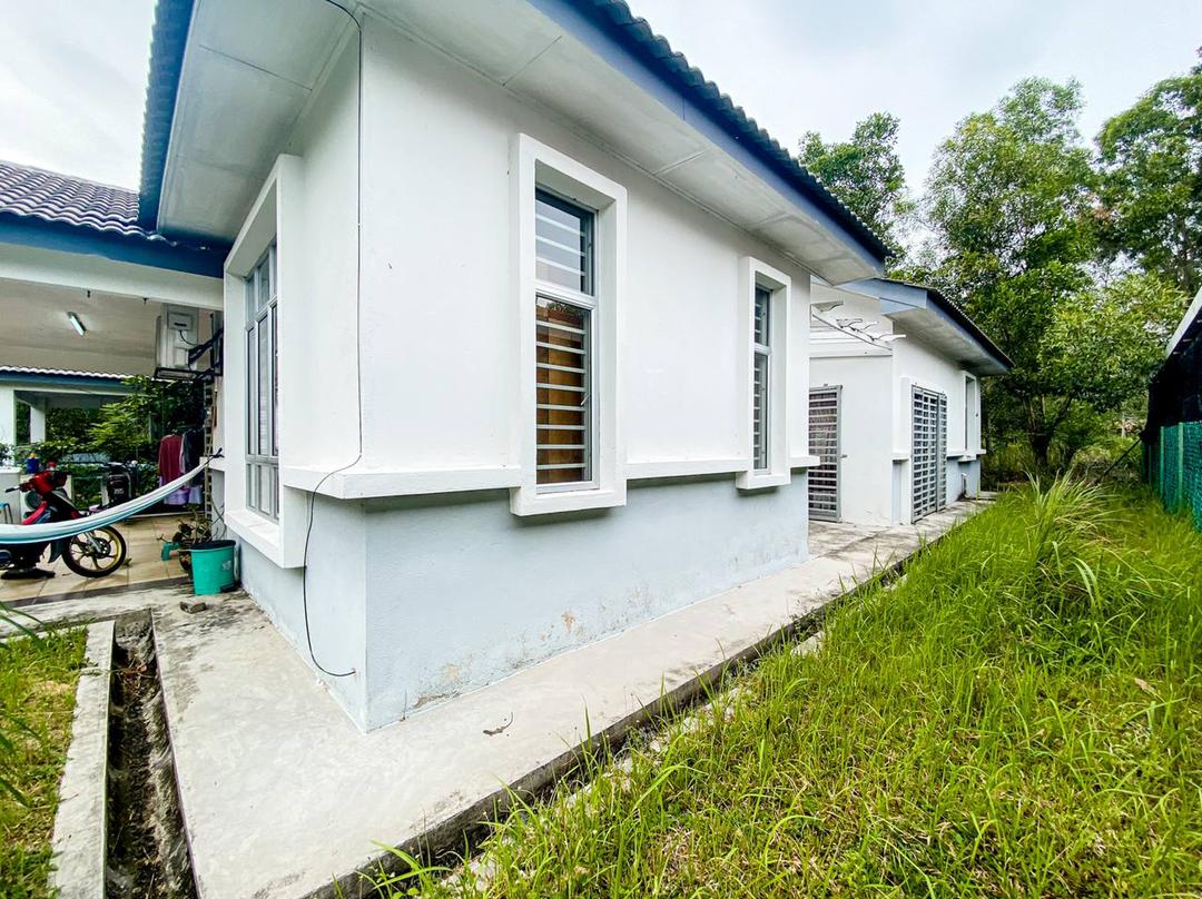 Single Storey Bunglow Mahkota Hills - photo 13