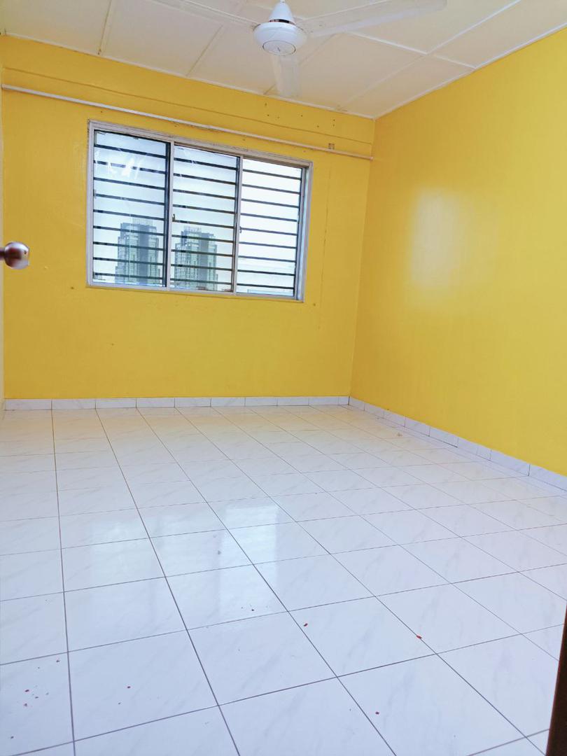 Nice Reno Rumah Pangsa Kayu Ara PJU 6A Petaling Ja - photo 6