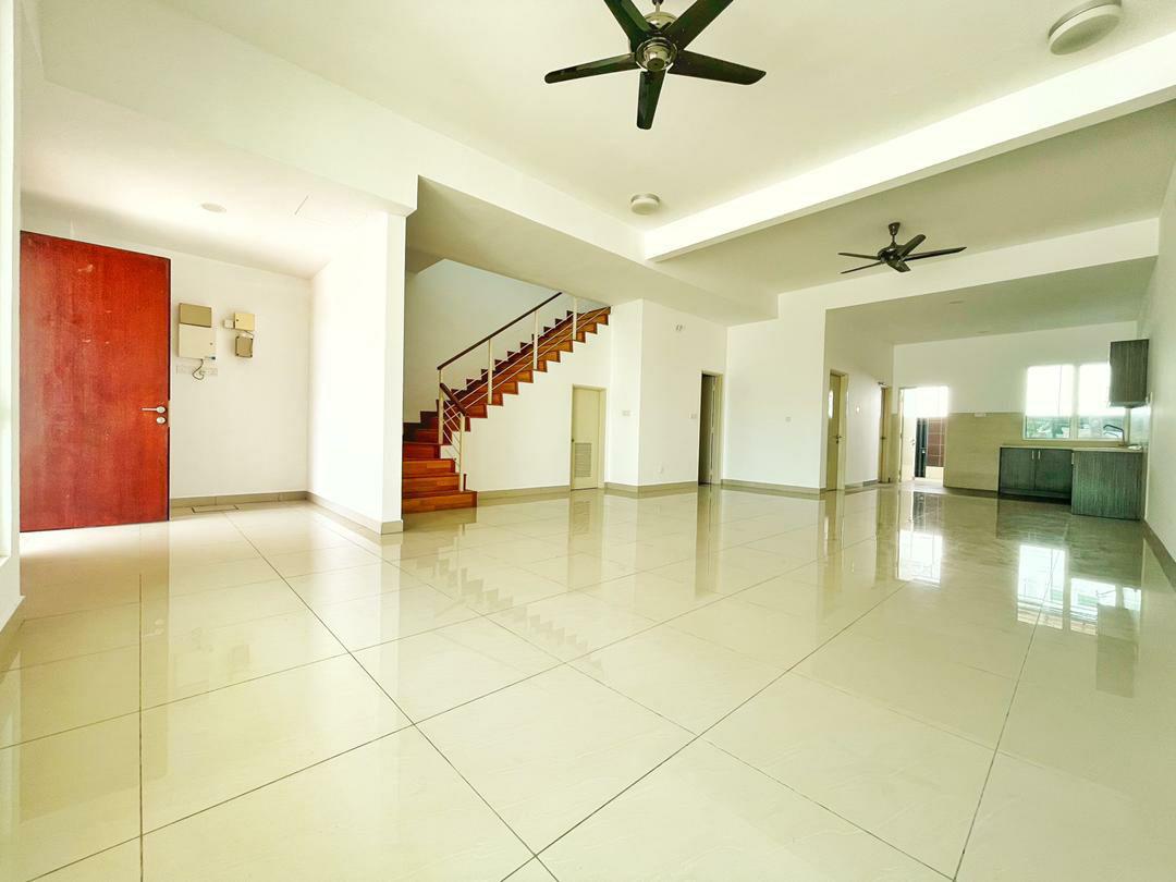 FACING OPEN PLAYGROUND Cassia Garden Residensi - photo 2