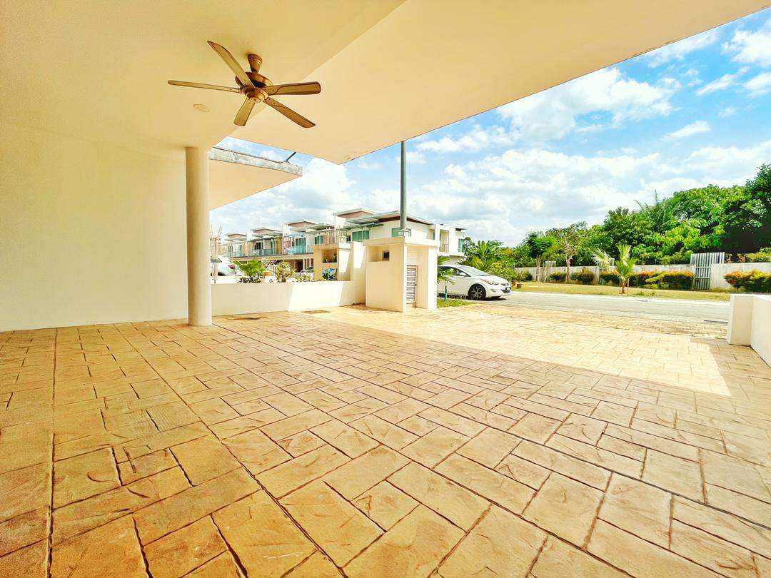 FACING OPEN PLAYGROUND Cassia Garden Residensi - photo 4