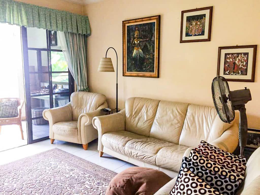 FULLY FURNISHED Townhouse Bandar Country Heights - photo 4