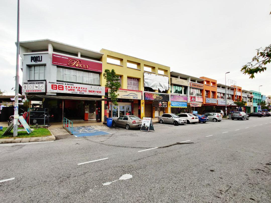 FACING MAIN ROAD SHOP Garden Homes Seremban 2 - photo 2