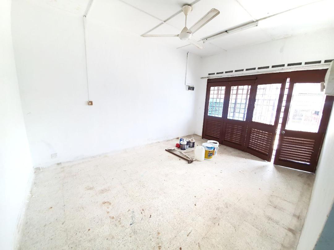 FREEHOLD DOUBLE STOREY Taman Sekamat Kajang - photo 5