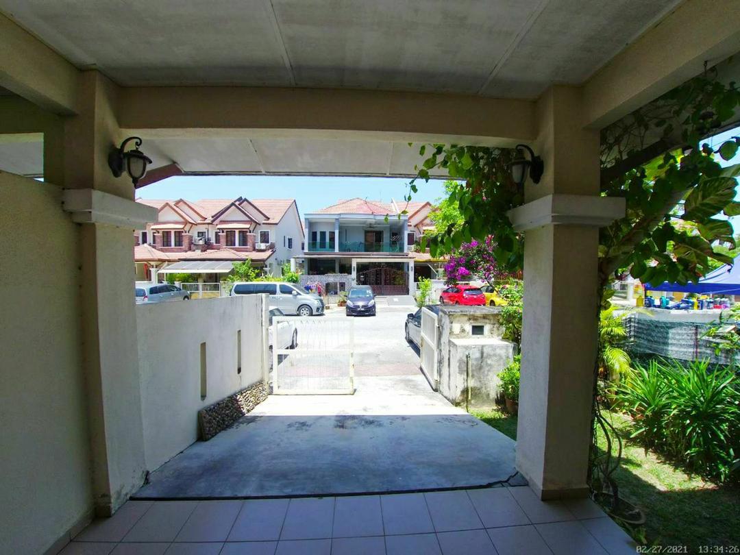 RENOVATED NUSAPUTRA PRECINT 1 PUCHONG - photo 4