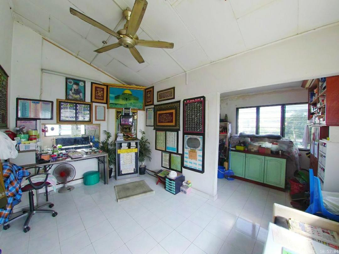 CORNER LOT FACING OPEN Taman Kencana Ampang - photo 4