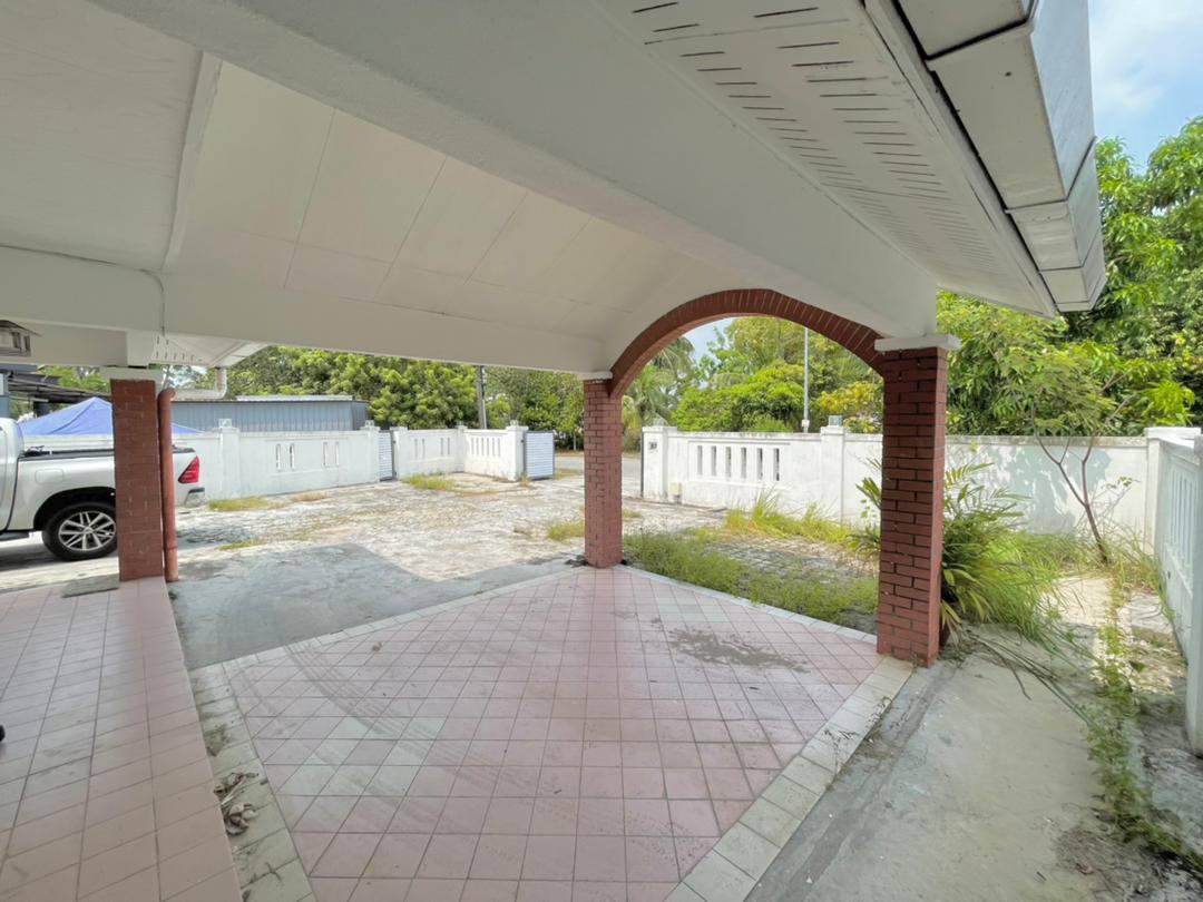 FACING OPEN CORNER LOT Seksyen 7 Shah Alam - photo 2