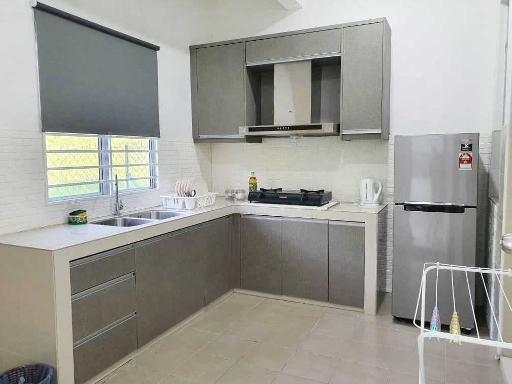 FULLY FURNISHED Double Storey Bandar Sri Coafields - photo 7