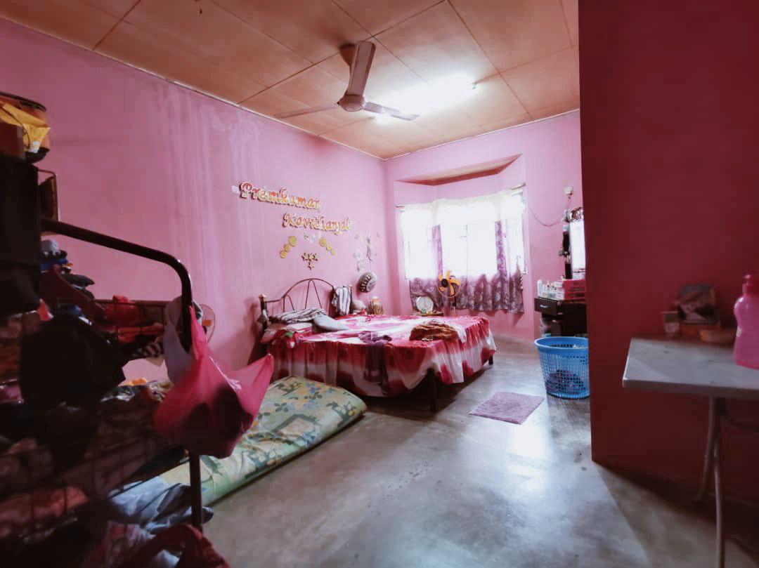 RENOVATED 2 Storey Taman Alam Jaya Puncak Alam - photo 5