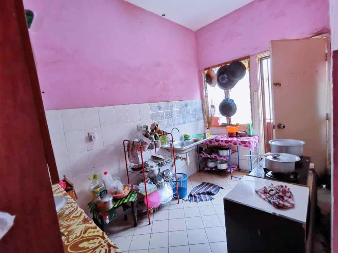 RENOVATED 2 Storey Taman Alam Jaya Puncak Alam - photo 6