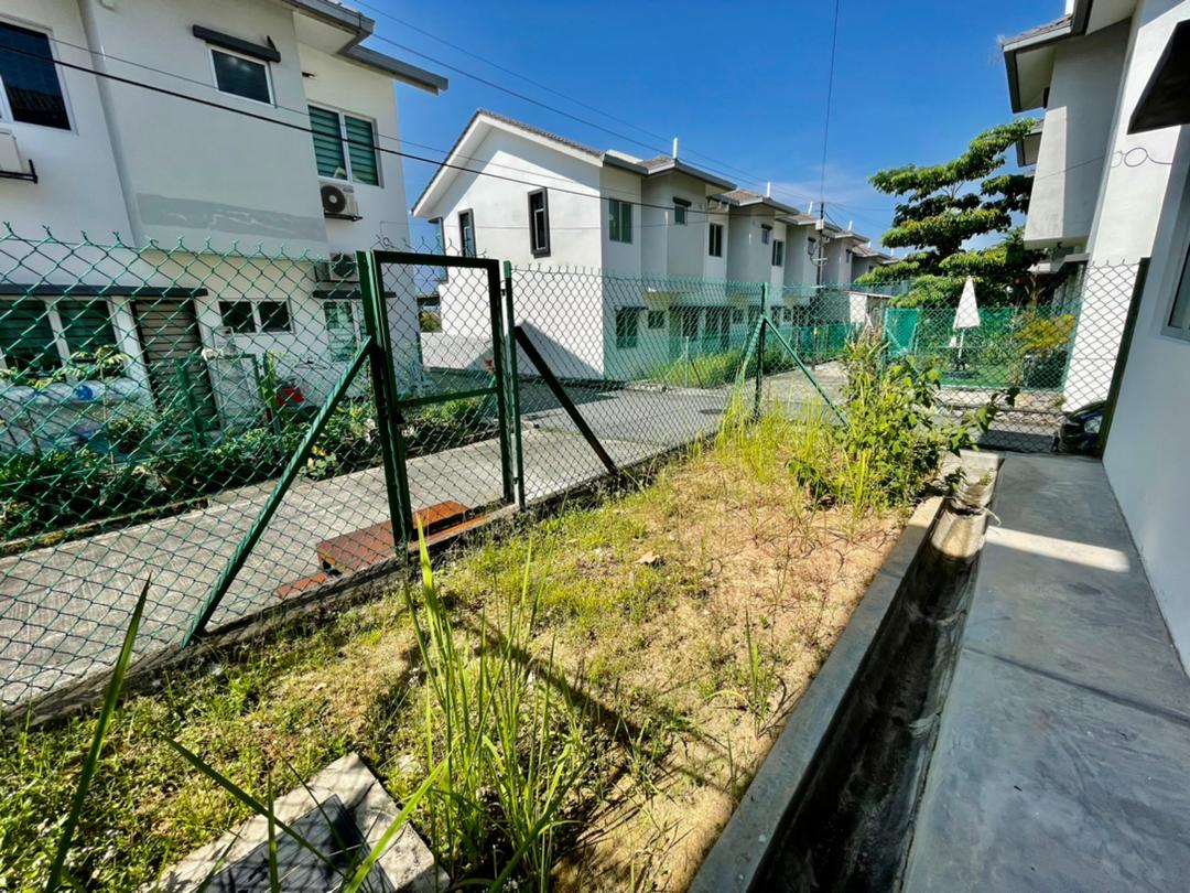 ENDLOT Rafflesia Taman Pelangi Semenyih 2 Semenyih - photo 2