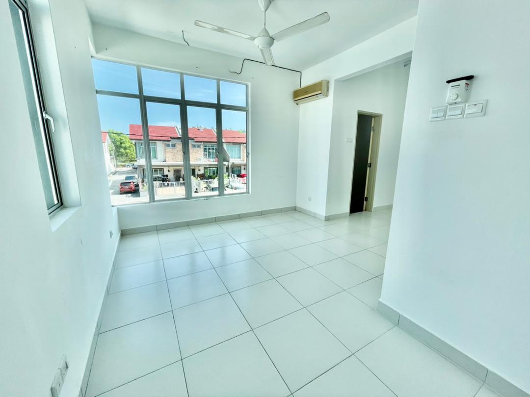 ENDLOT Rafflesia Taman Pelangi Semenyih 2 Semenyih - photo 5