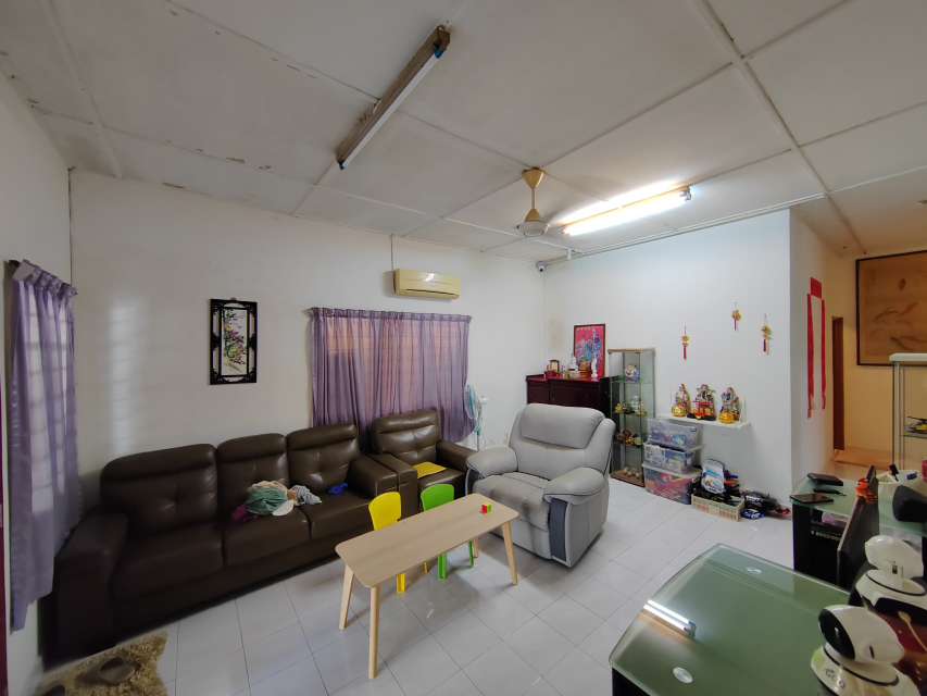 Single Sty Kampung Cempaka Petaling Jaya S480k - photo 2