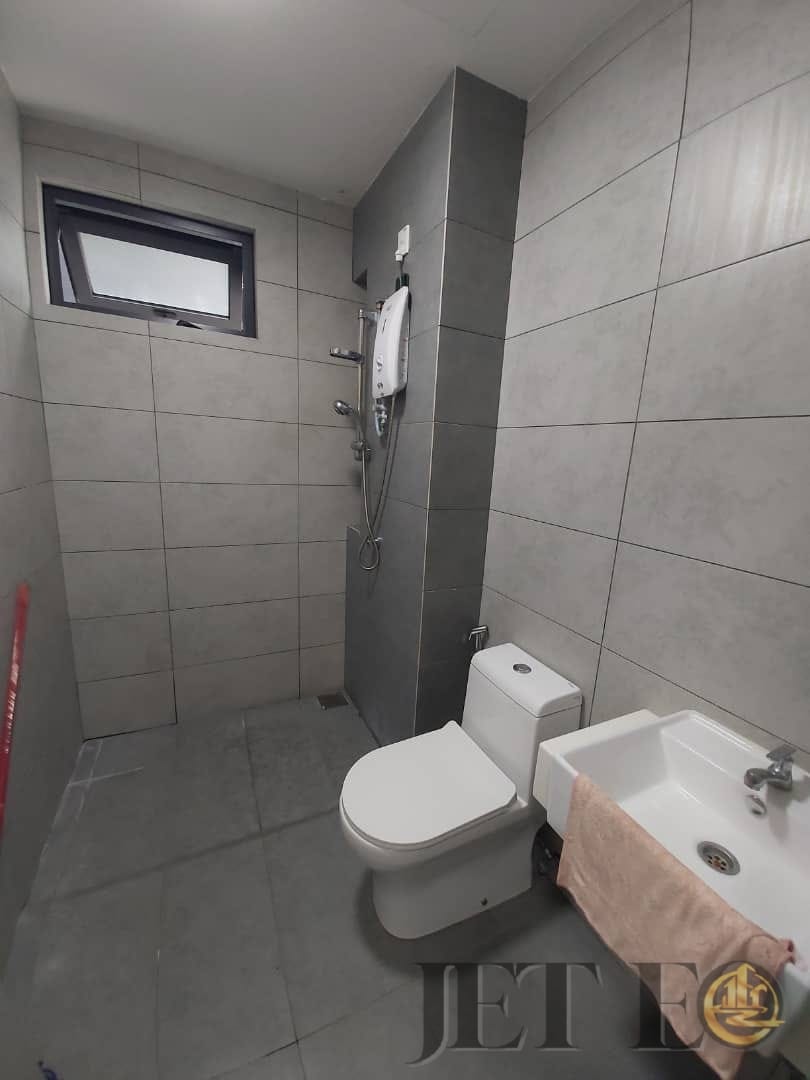 Fully Furnished Corner Unit Gm Remia Residence - photo 5