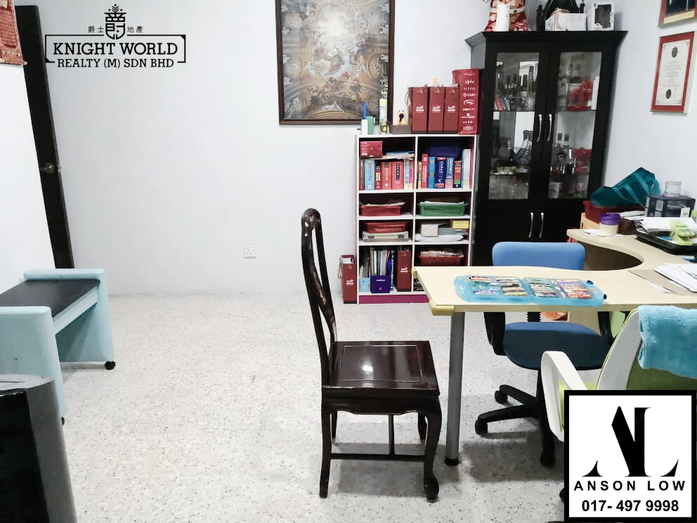 Single Storey Semi D Fettes Park Tanjung Tokong - photo 2
