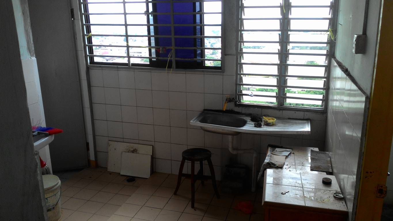 sri mewah apartment , taman bukit serdang - photo 4