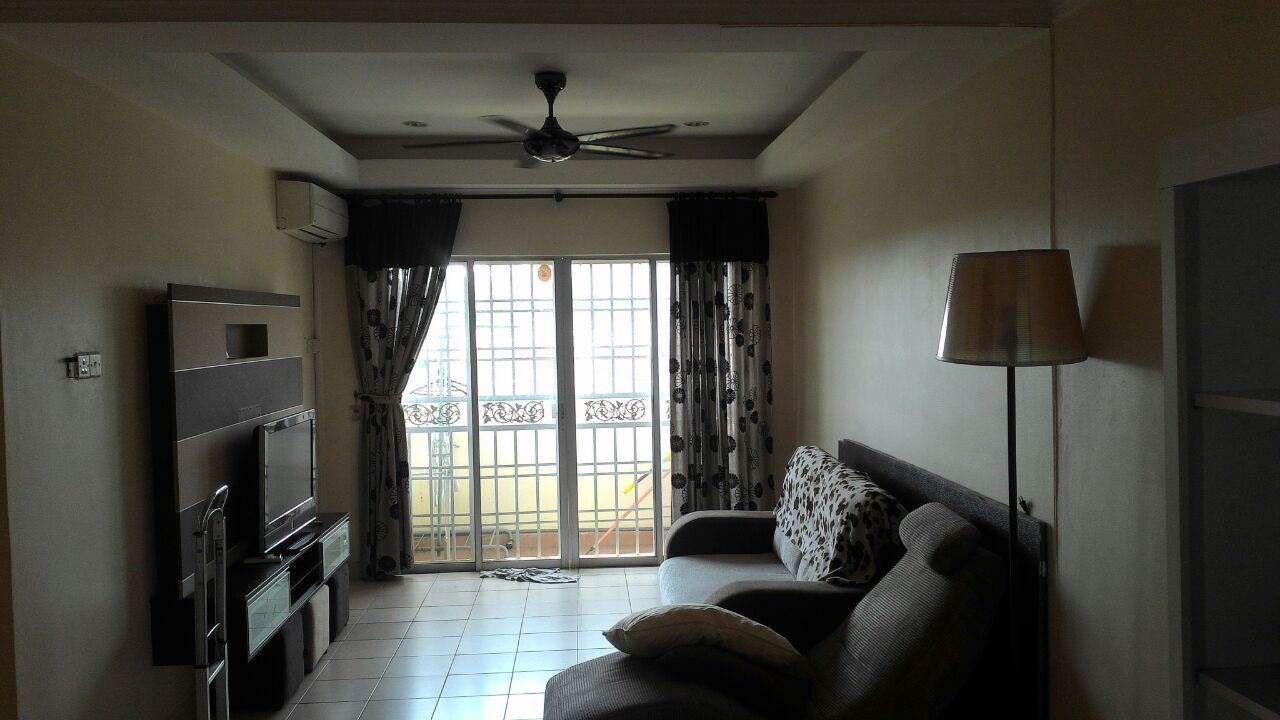 serdang villa , bukit serdang , seri kembangan