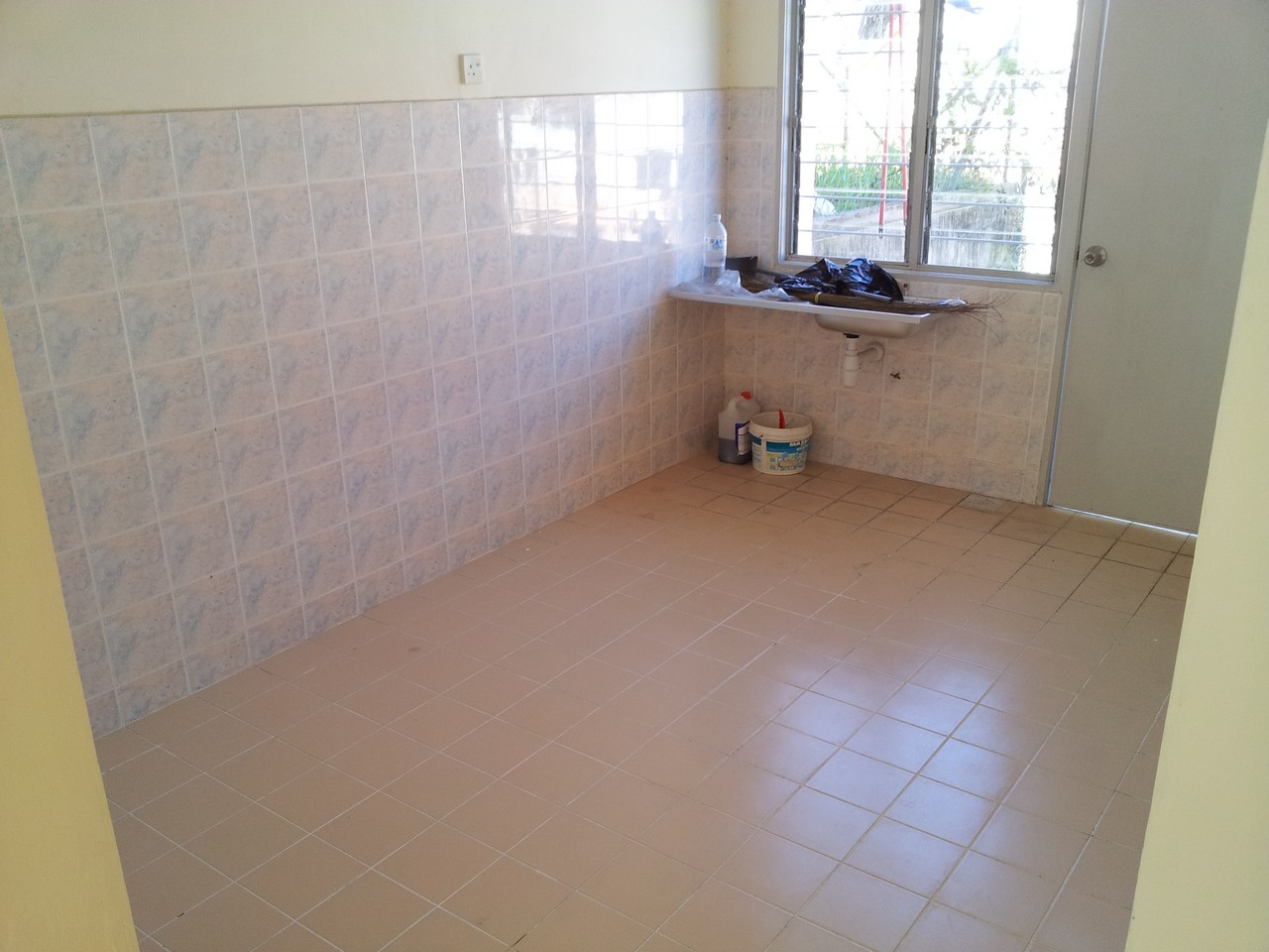 Taman Bukit Pandan Bistari, Cheras, 2sty 680k - photo 2