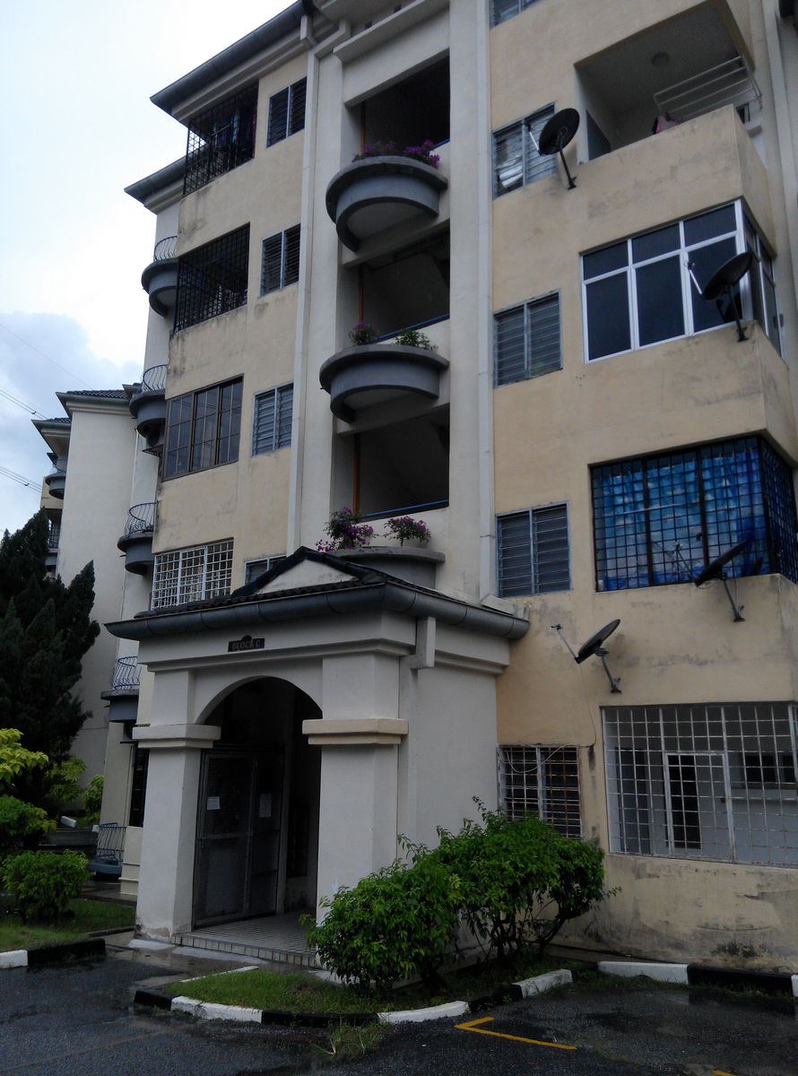 Casa Valencia Condo, Bukit Idaman, Selayang - photo 4