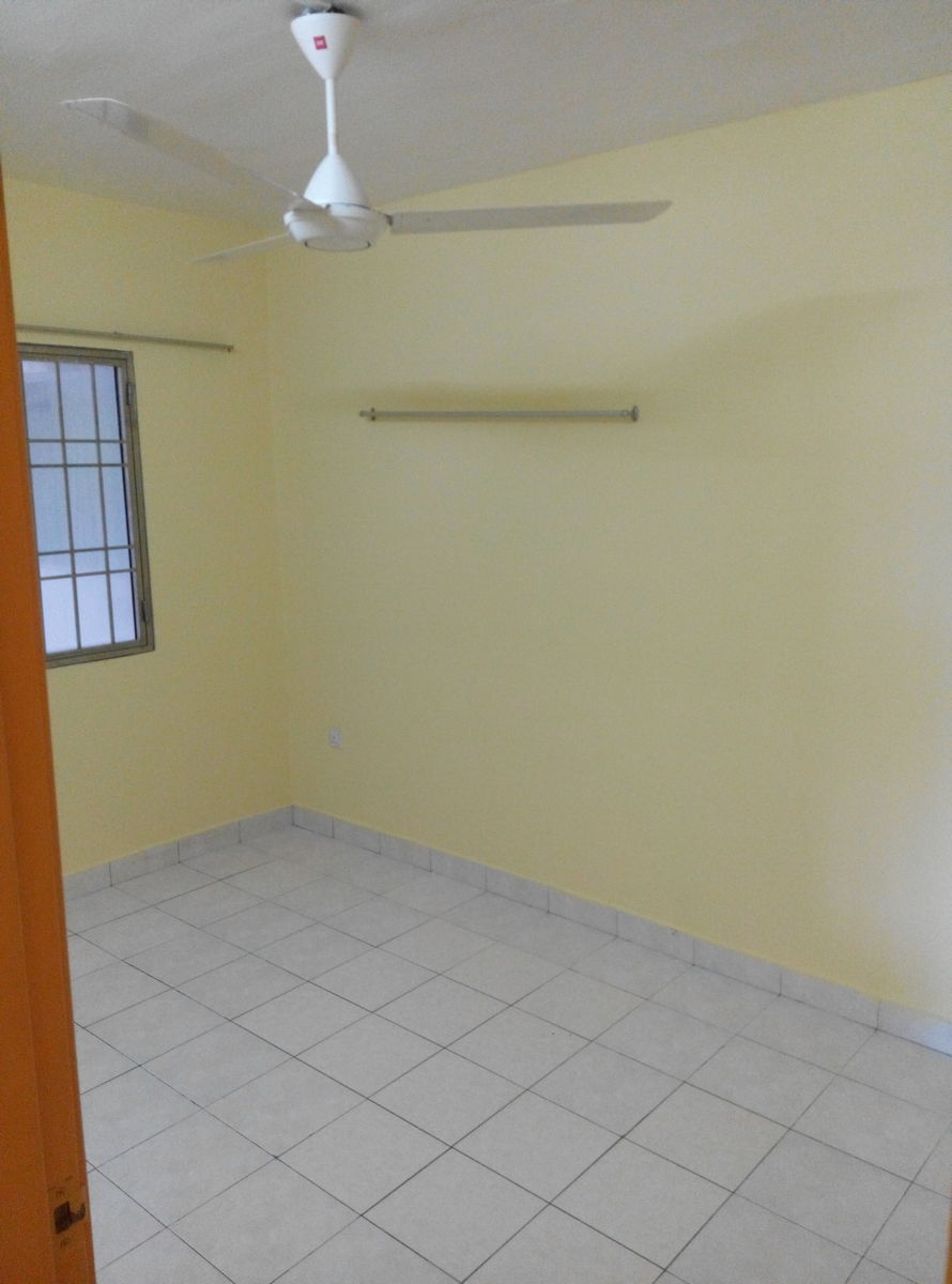 Flora Damansara partly furnished - photo 6