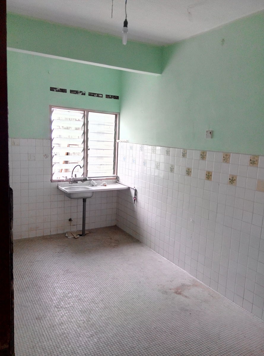 Taman Selayang Baru 2sty house - photo 4