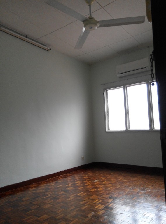 Damansara Jaya SS22 2sty house partly furnished - photo 8