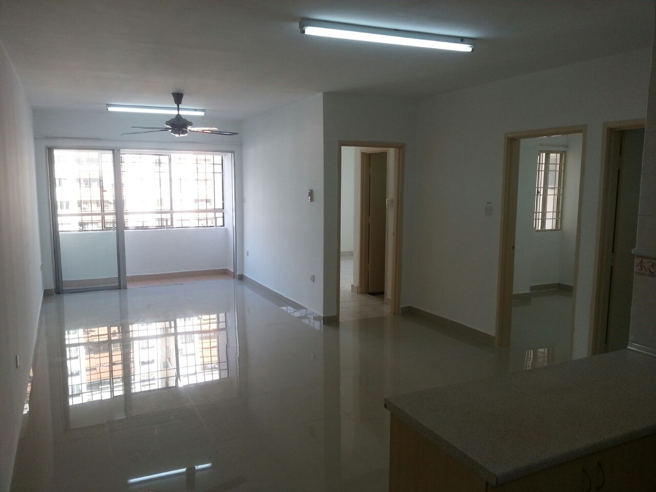 Flora Damansara Blk F new paint nice view - photo 2