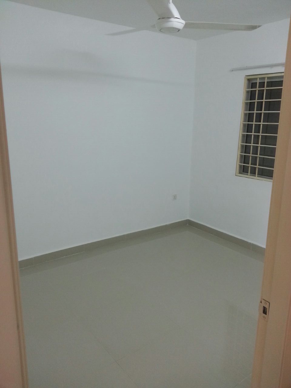 Flora Damansara Blk F new paint nice view - photo 7