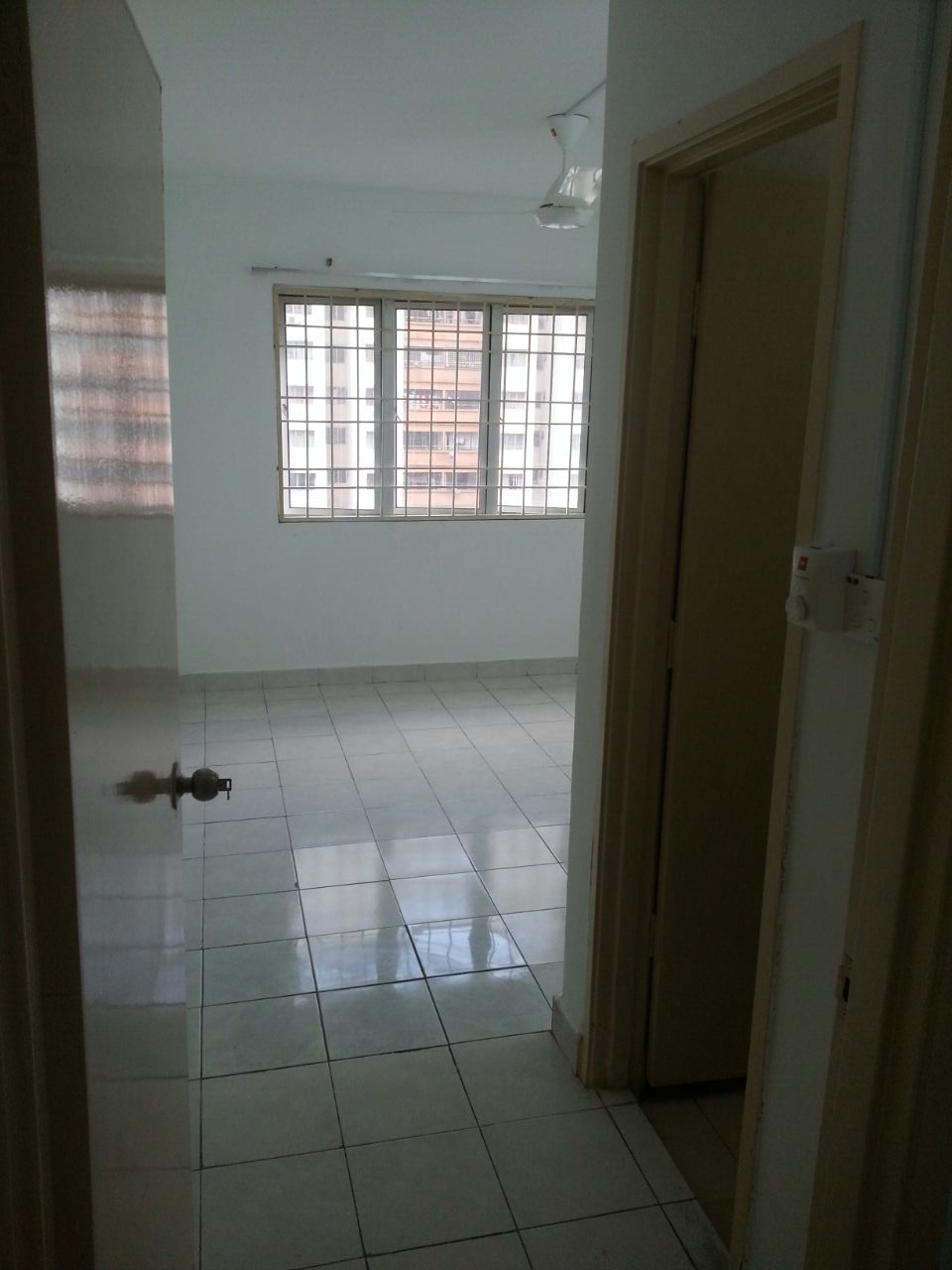 Flora Damansara Blk F new paint nice view - photo 8