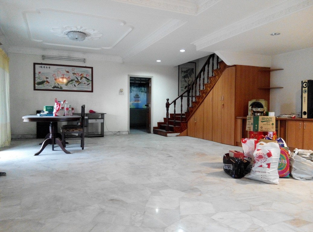 Jln Ipoh Tmn Wahyu nlot 2sty house - photo 2