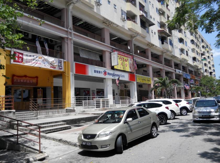 Plaza Sinar shop office for sale - photo 4