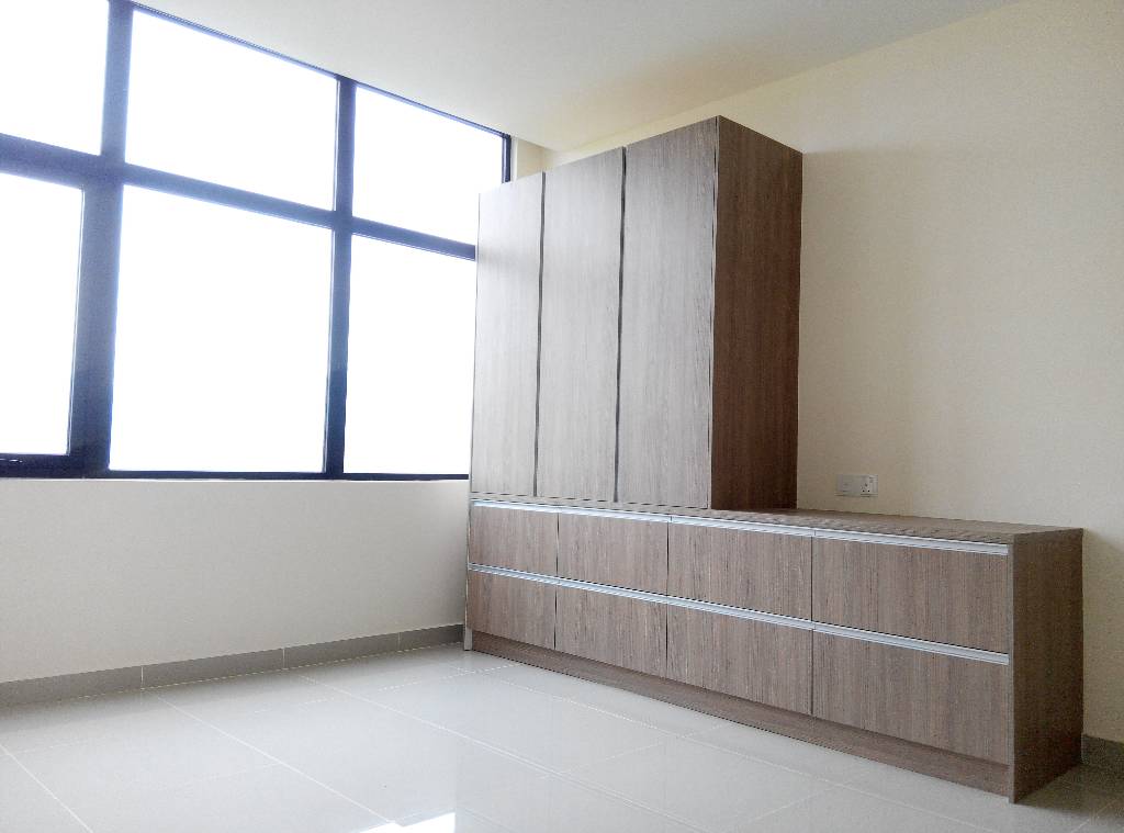 Emerald Suite, SOHO, Emerald Avenue Selayang - photo 2
