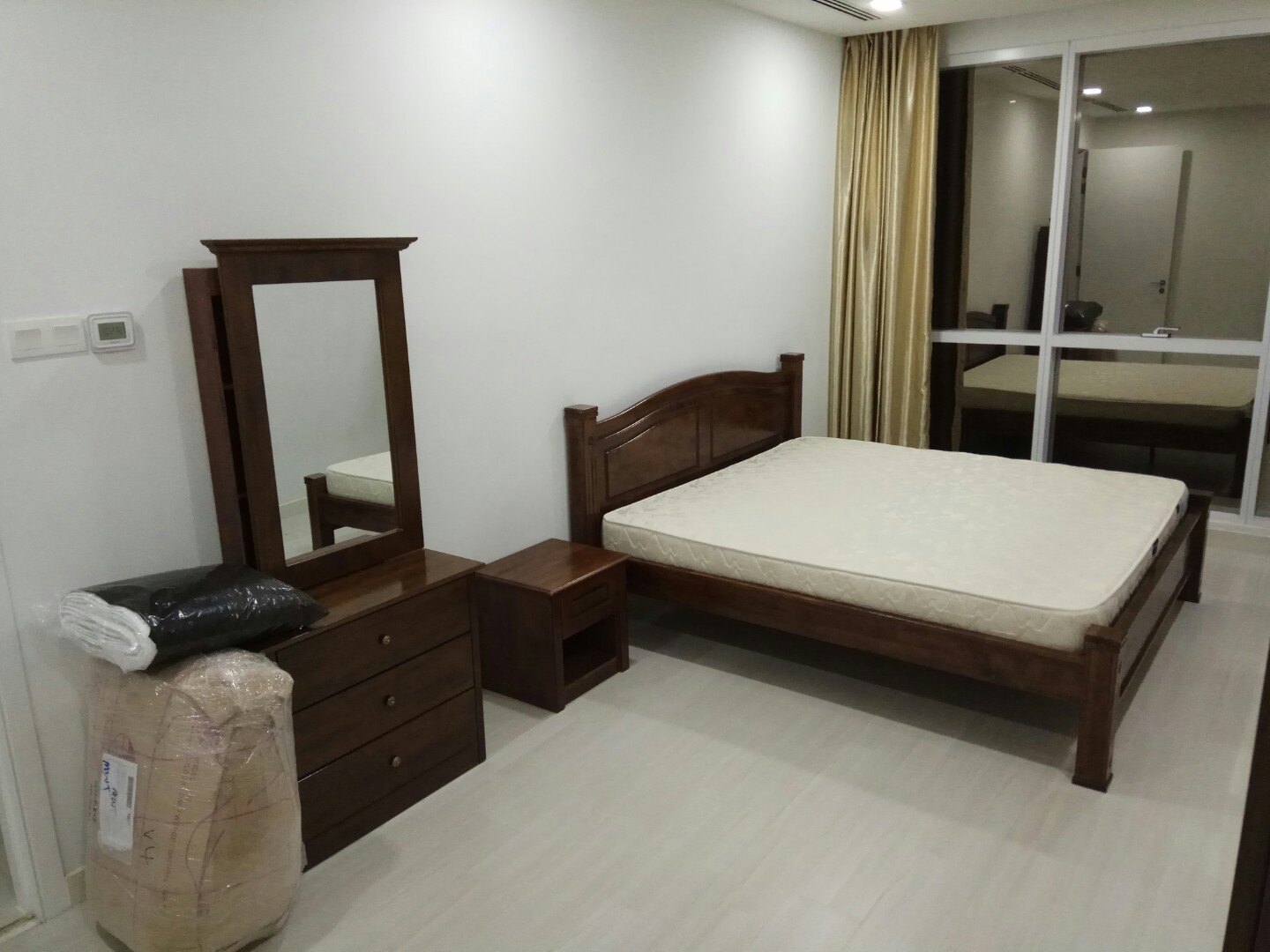Binjai 8 Premium SOHO 1 bedroom Condo - photo 3