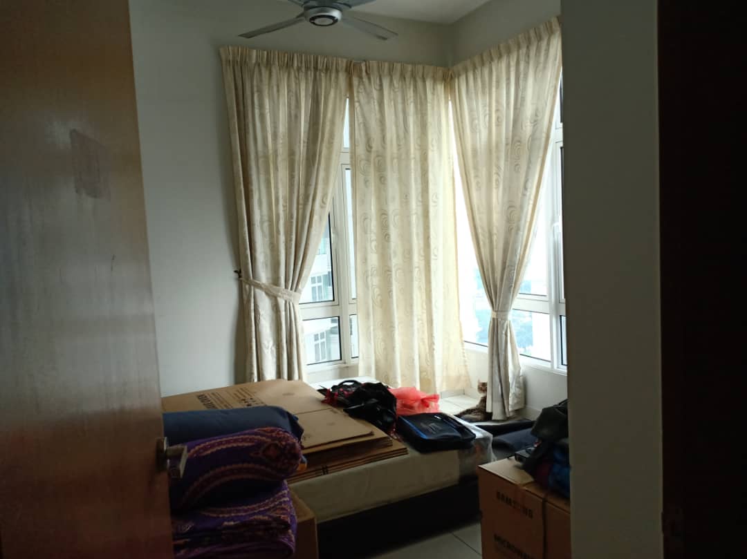 Royal Regent Sri Putramas Condo - photo 2