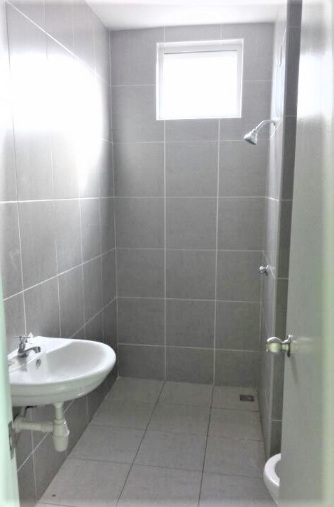 Straits Garden Residence - photo 9