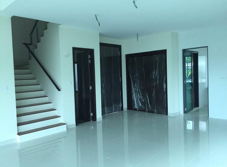 Semi-D Charms of Nusantara Setia Eco Glades - photo 4