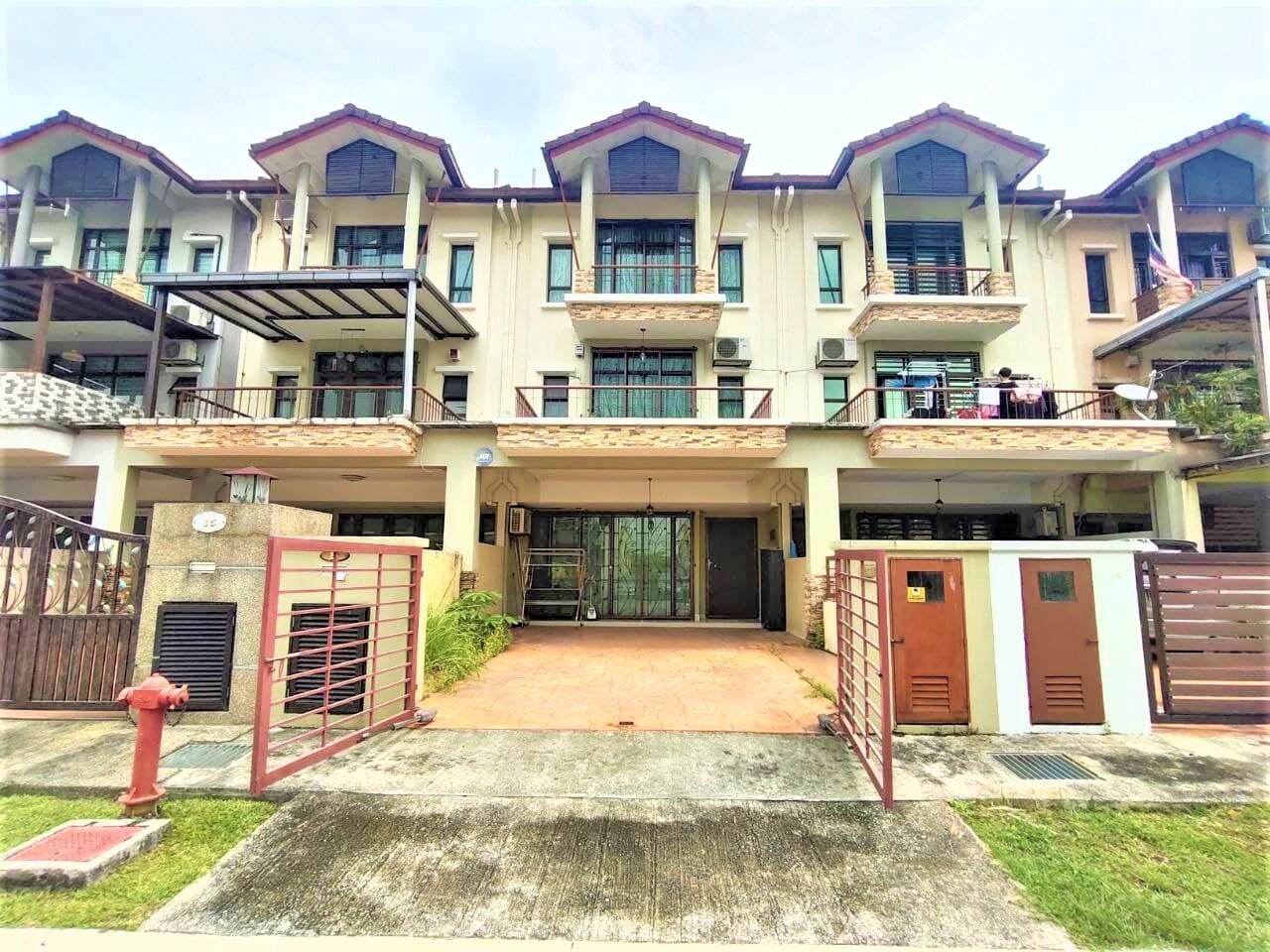 Sentosa Villa Kajang - photo 1